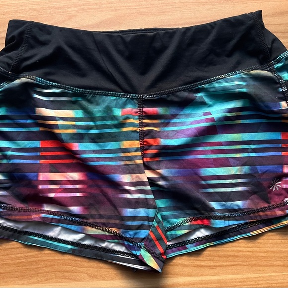 Athleta Laser Beam Ready Set Running Short XS - Picture 5 of 10